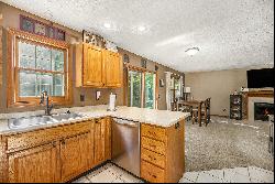 8903 Hathaway Road, Oshtemo Twp MI 49009