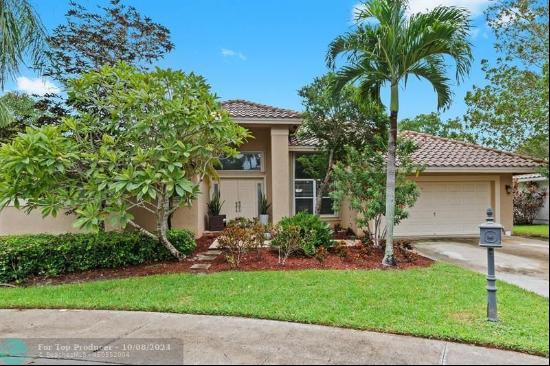 1007 Spoonbill Circle, Weston FL 33326