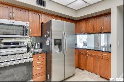 770 N 93rd Street Unit 4B4, Omaha NE 68114