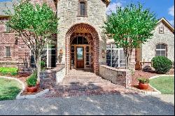 1824 Greenway Crossing Drive, Haslet TX 76052