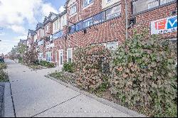 24 Sky Harbour Dr Unit 2, Brampton ON L6Y0V6