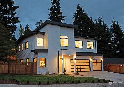 4 151st Place SE, Bellevue WA 98007