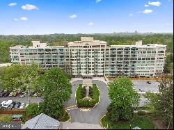 5450 Whitley Park Terrace Unit 111, Bethesda MD 20814