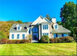 107 Somerset Drive, Patterson NY 12563