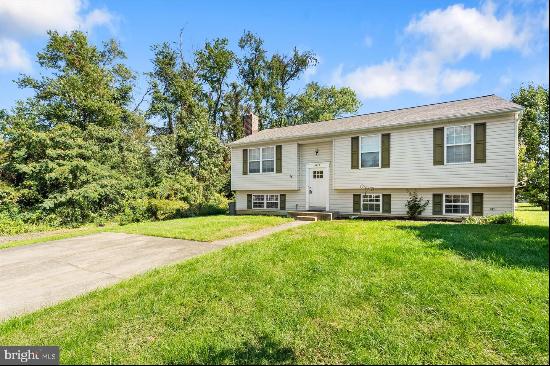 4415 Walnut Road, Halethorpe MD 21227