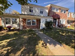 8 Fireside Ct, Willingboro Twp. NJ 08046