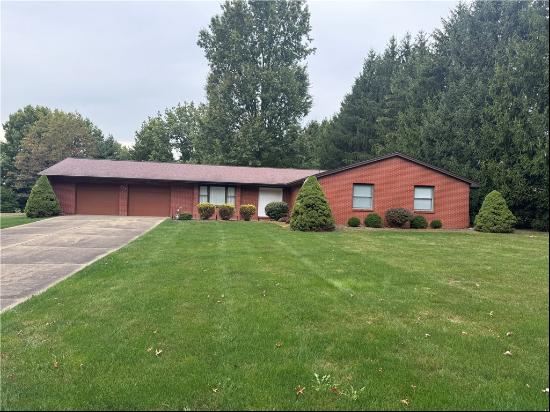 120 Mountain Laurel Dr, Penn Twp - But PA 16002