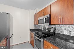 2320 Wisconsin Avenue NW Unit 208, Washington DC 20007