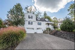 2401 Longcrest Ave, Bethel Park PA 15102