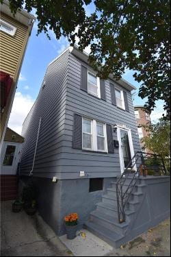 207 W Monroe Street, Easton PA 18042