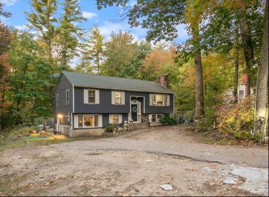 38 Red Deer Rd, Londonderry NH 03053