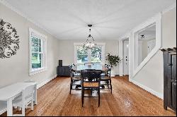 35 Hickory Hill Road, Simsbury CT 06070