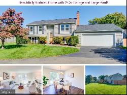 12727 Magna Carta Road, Herndon VA 20171