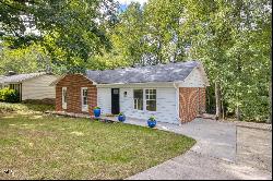 414 Woodhaven Drive, Burlington NC 27217