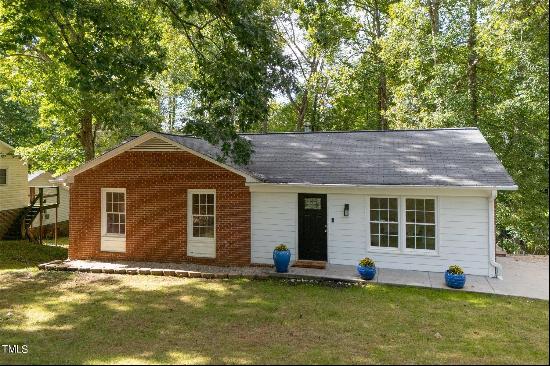 414 Woodhaven Drive, Burlington NC 27217