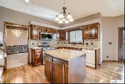 654 Bailey Drive, Papillion NE 68046