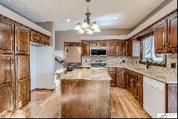 654 Bailey Drive, Papillion NE 68046