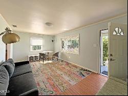 11132 Plainview Avenue, Tujunga CA 91042