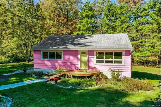 3 Gardiner Park Road, New Paltz NY 12561