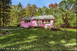 3 Gardiner Park Road, New Paltz NY 12561