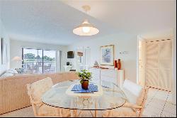 5593 NE Gulfstream Way Unit 5593, Stuart FL 34996