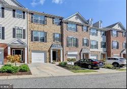 3676 Chattahoochee Summit Drive, Atlanta GA 30339