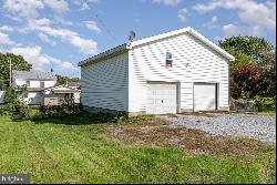 81 Broad Street, Newville PA 17241