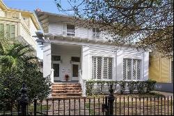 1431 Calhoun Street, New Orleans LA 70118