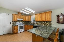 17 Charleston Ridge Road, Hampstead NH 03841