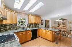 17 Charleston Ridge Road, Hampstead NH 03841