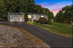 17 Charleston Ridge Road, Hampstead NH 03841