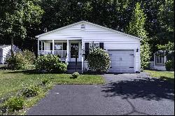 17 Granite Circle, Hampstead NH 03841