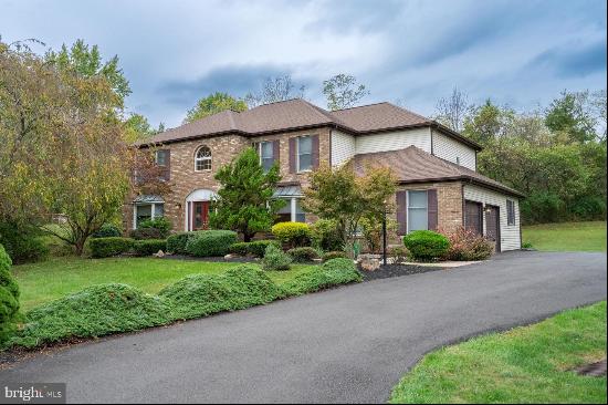 108 Lakeview Drive, Harleysville PA 19438