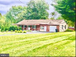 219 Faggs Manor Road, Cochranville PA 19330