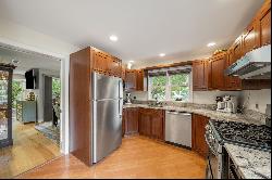 1 Peach Ct,Rockland, MA, 02370