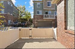 Crescent Ridge End Unit Townhome With Primary Main Floor Bedroom