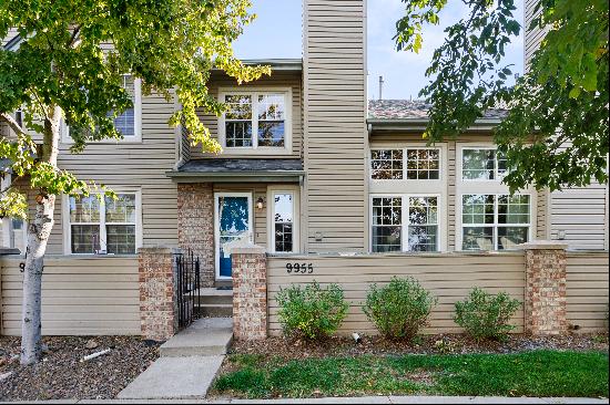 Perfectly Move-In  Ready Townhome In The Cherry Creek School District