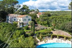 Superb Provencal property - Golf view