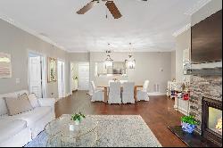 Beautifully Updated Condo in Heart of Buckhead