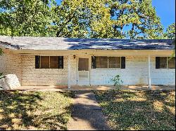 HANDYMAN SPECIAL FOR SALE IN GREAT NEIGHBORHOOD | PALESTINE TX