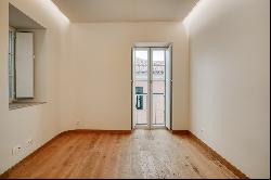 Flat, 2 bedrooms, for Sale