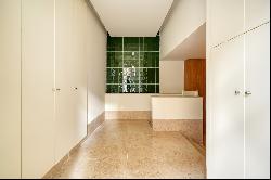 Flat, 2 bedrooms, for Sale