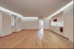 Flat, 2 bedrooms, for Sale