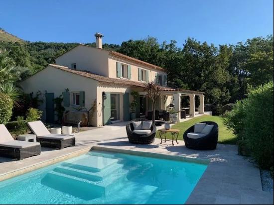 Vente - Villa Tourrettes-sur-Loup - 1a 485a 000a 