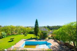 Typical Algarvian villa is located on a large plot