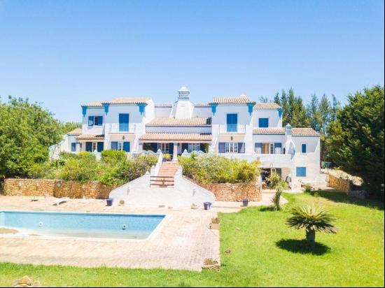 Typical Algarvian villa is located on a large plot