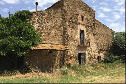 Historic Catalan Farmhouse with Expansion Potential in Casavells