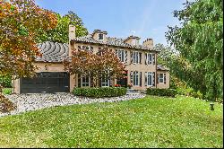 Beautiful Tuscan-Inspired Home in Lower Weston