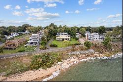 Stately Federal Style Colonial