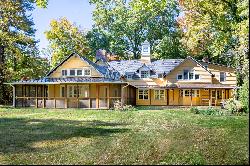 The Yellow House in Snedens Landing